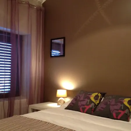 Demeure & Dependance - D'hotes Depuis 2012 Bed & Breakfast Tassin-la-Demi-Lune