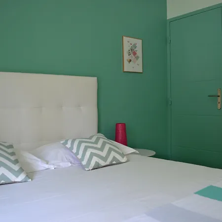 לינה וארוחת בוקר Demeure & Dependance - D'hotes Depuis 2012