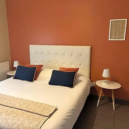 Demeure & Dependance - D'hotes Depuis 2012 4*